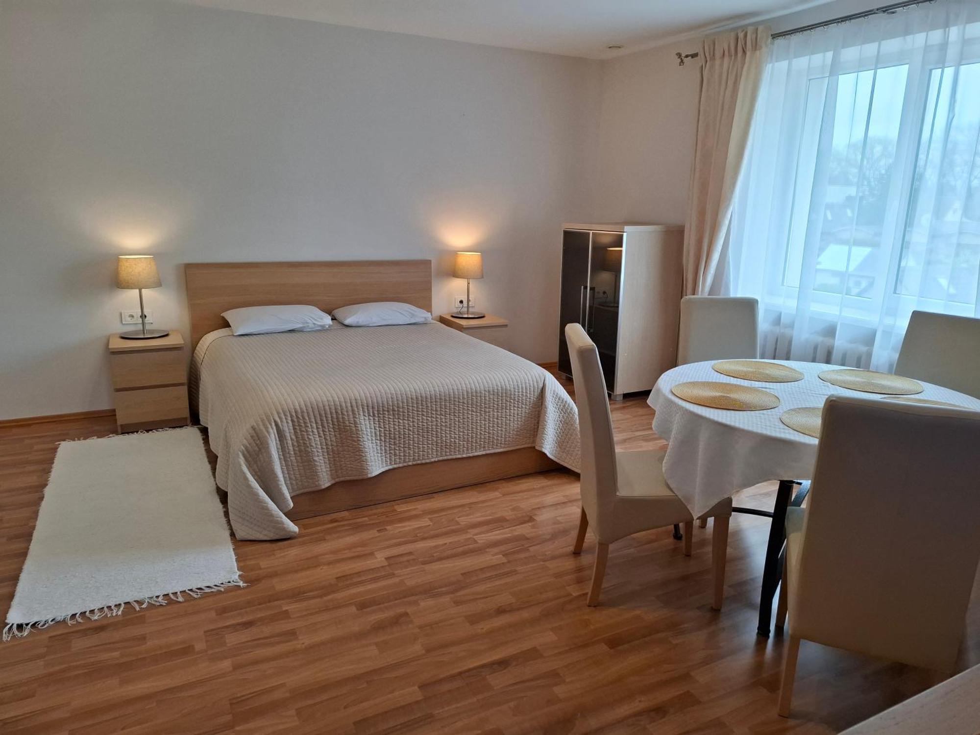 بالانغا Apartamentai Salia Baseino الغرفة الصورة